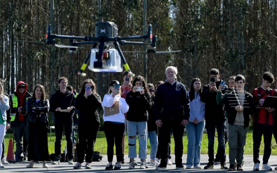 Unha vintena de centros escolares compiten para representar a Galicia na fase nacional do programa de satélites da Axencia Espacial Europea